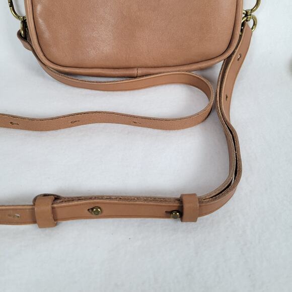Madewell Womens The Carabiner Crossbody Bag Brown Zip Leather 7.5" Boho Festival - Picture 2 of 10